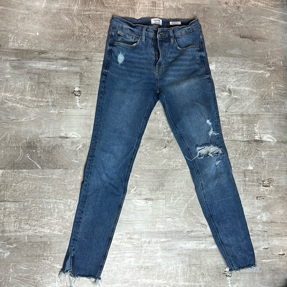Kenzie Vintage Luxe- The Ultimate High Rise Skinny - Picture 1 of 6